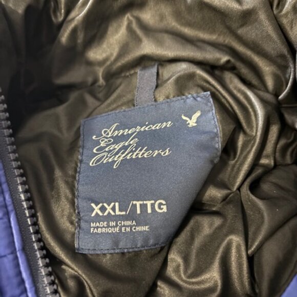 American Eagle Outfitters Black/Blue Faux Fur Trimmed Hood Puffer Vest EUC XXL - Picture 5 of 6